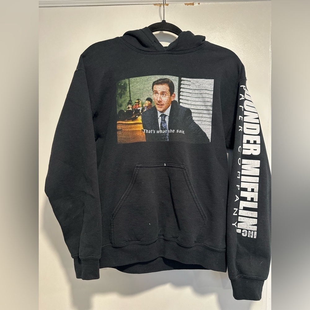 The Office Sz: S Michael Scott "That's what she said" Dunder Mifflin hoodie.